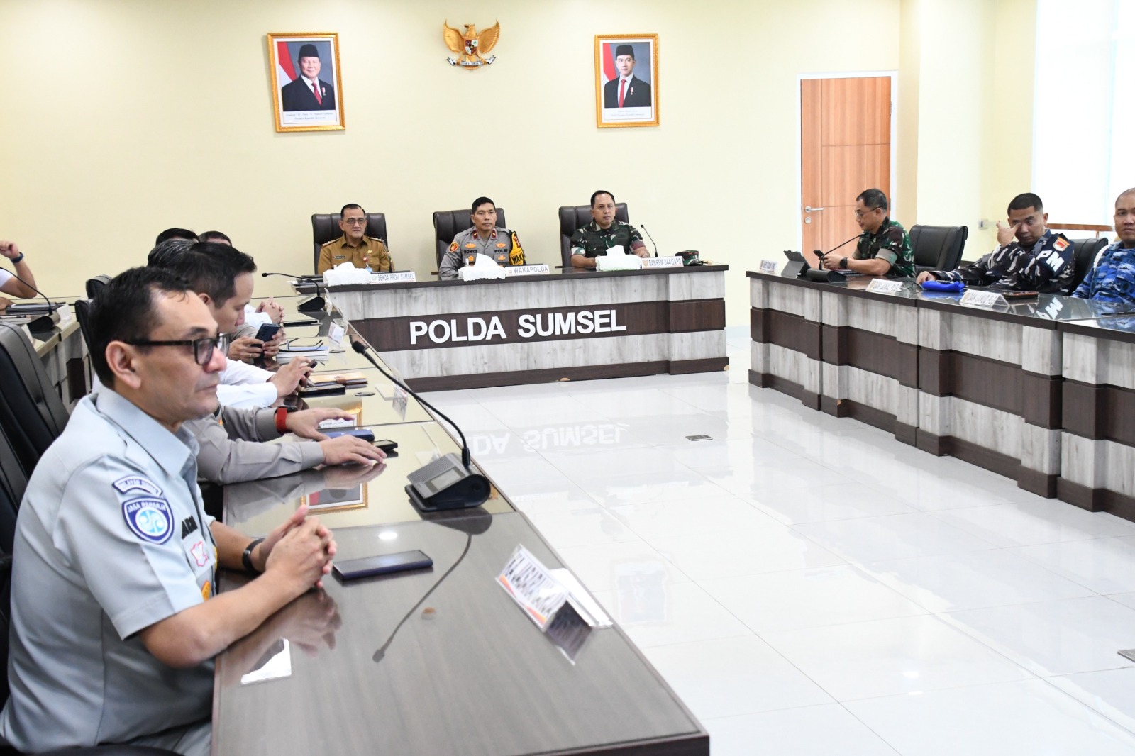 Brigjen TNI Khabib Mahfud Rakor Operasi Ketupat 2026 di Mapolda Sumsel