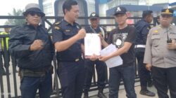 Massa EWNCW Serukan Bongkar Mafia Pajak Cukai Rokok Ilegal di Sumsel