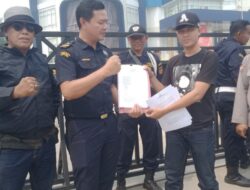 Massa EWNCW Serukan Bongkar Mafia Pajak Cukai Rokok Ilegal di Sumsel