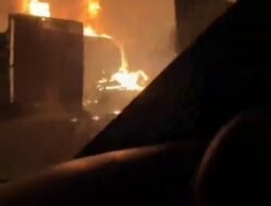 Truk Tangki Terbakar Dalam Sebuah Gudang BBM di Lorok Ogan Ilir – Polisi Diminta Selidik Penyebab dan Legalitas Gudang